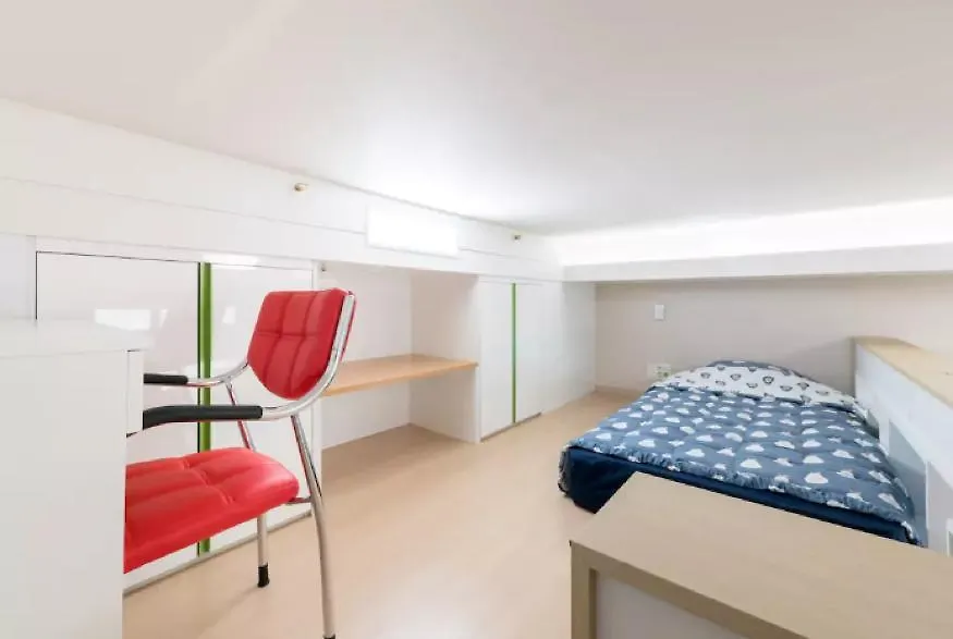 Bed & Breakfast Stayforu Sindang Seoul South Korea
